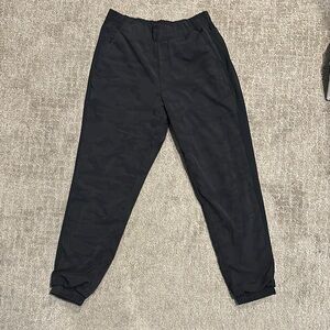 Athleta Black Brooklyn jogger - camo and lined